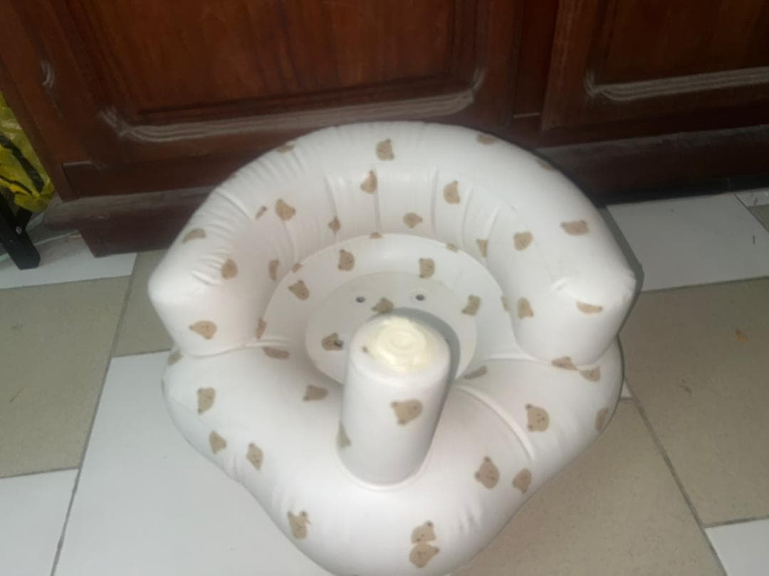Siège gonflable pour bébé